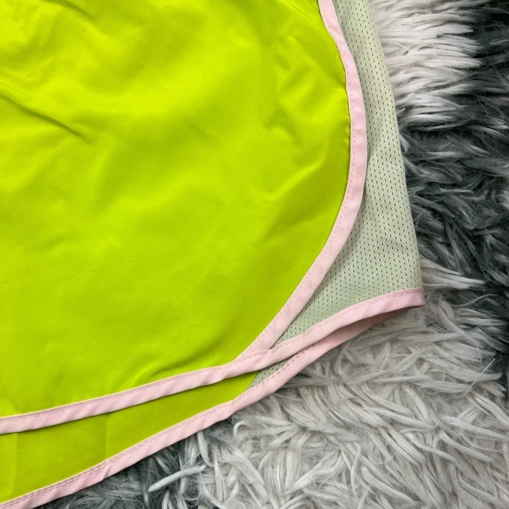 Nike Dri-Fit Kids Girls Green Pink Running Shorts Size XL